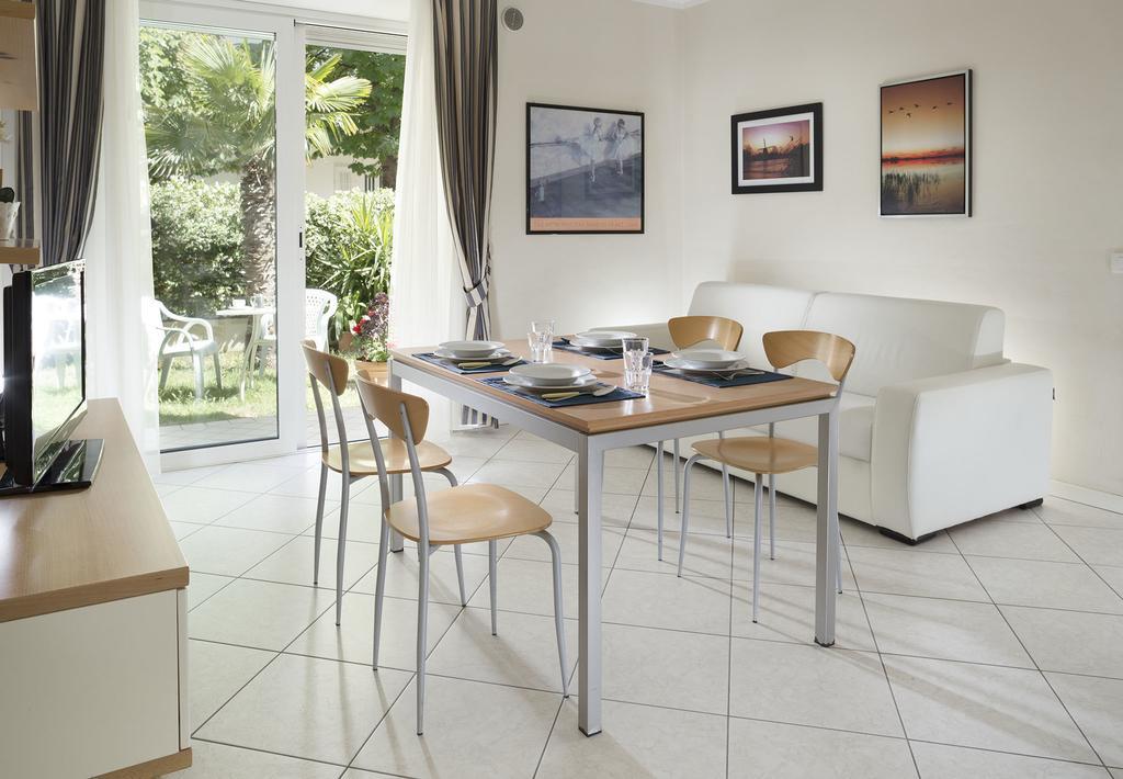 Residence Hamilton Riccione Eksteriør billede