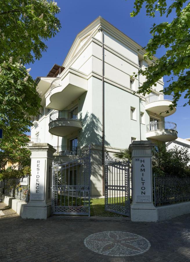 Residence Hamilton Riccione Eksteriør billede